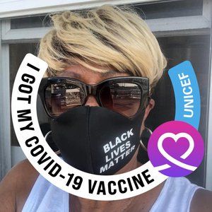 Meet your Posher, Janet